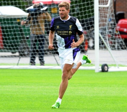 Steven Gerrard in Liverpool 3rd away kit....