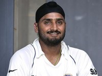 I will try to make a return: Harbhajan Singh