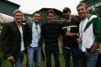 Roger Federer and Australian cricket team – Similar in so many ways!