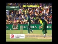 *WTF?* MOST RETARDED CRICKET SHOT OF ALL TIME - BEHIND THE STUMPS!