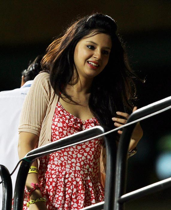 Sakshi Singh Rawat - MS Dhoni