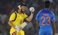 Faulkner blast scripts thrilling win for Aussies.