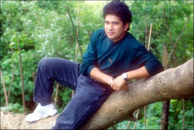 Picture perfect pose from Sachin
