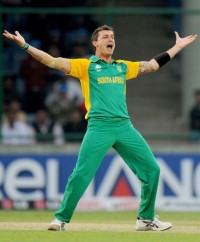 Dale Steyn : Firing bazookas while doing the ballet.