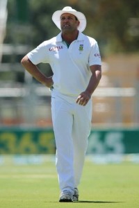 Breaking News : Jacques Kallis announces retirement from test cricket.