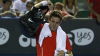 Australian Open Day 4: Fifth seed Juan Martin del Potro dumped out as heat creates mayhem